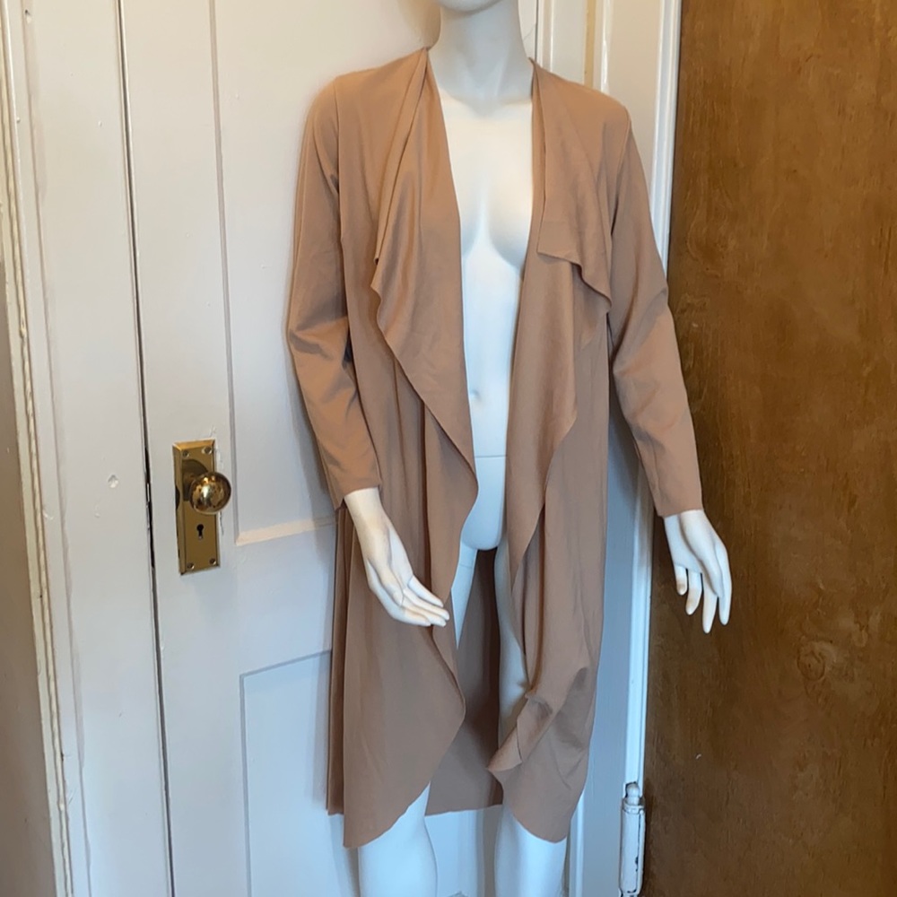 Boohoo cream cardigan